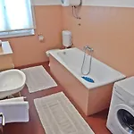 Rooms&apartments Star Split