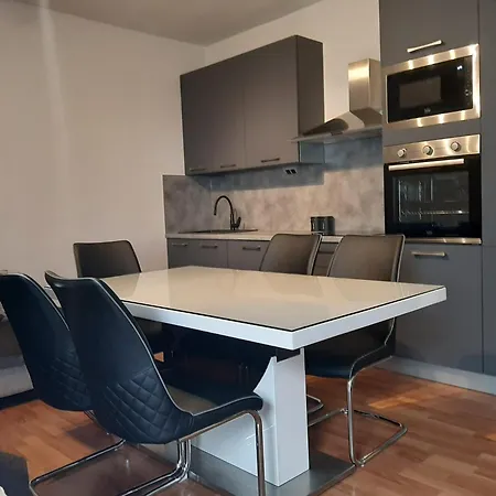 Rooms&apartments Star Lejlighed *