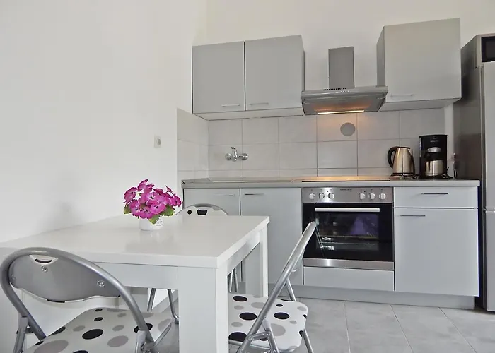 Rooms&apartments Star Lejlighed *